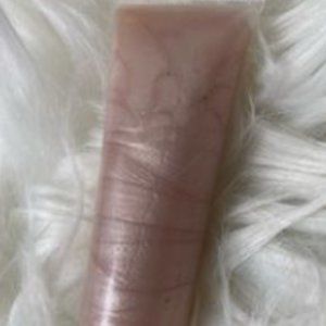 vanilla lip gloss